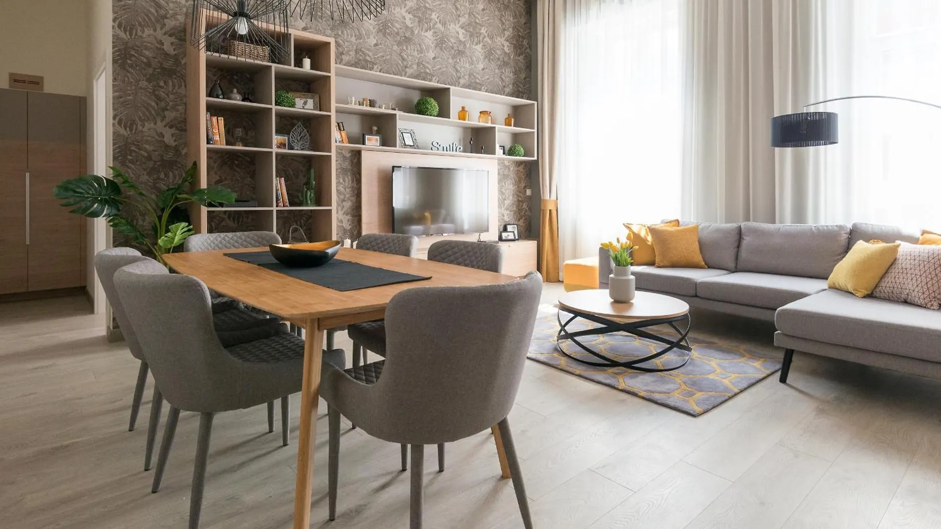 בודפשט Paulay Deluxe Suites By Corall 0*,  הונגריה